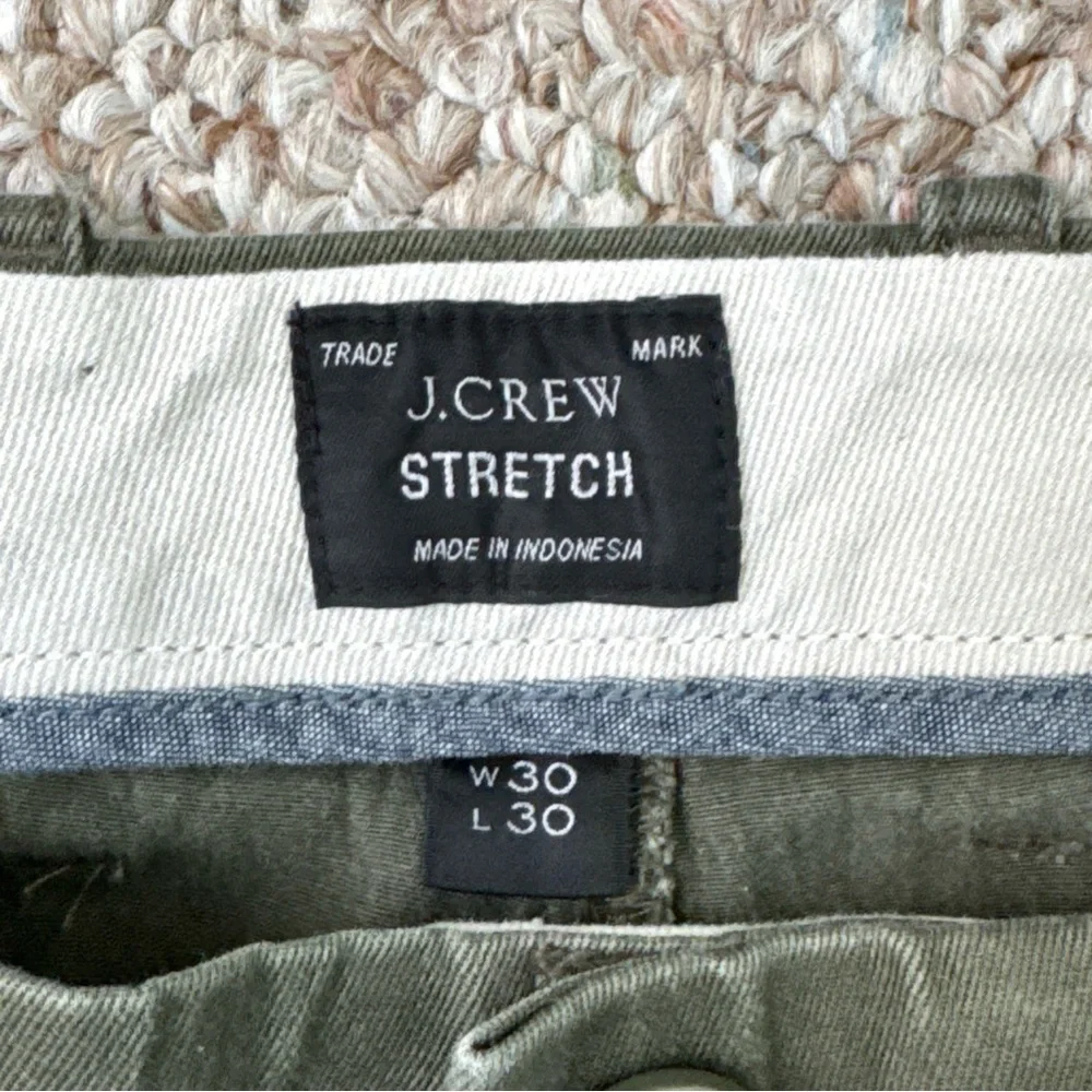 J. Crew Men's Olive Green Stretch Chino Pants 30x27.5